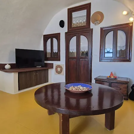 Villa Kristy Cave House