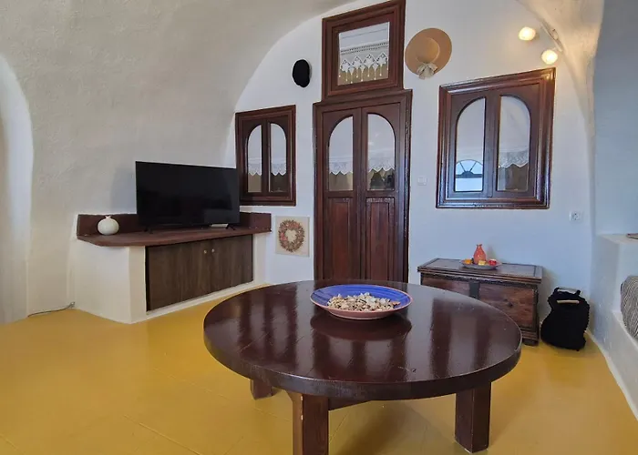 Villa Kristy Cave House