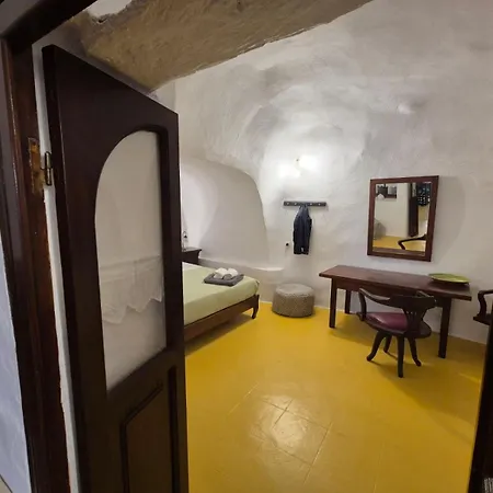 Kristy Cave House