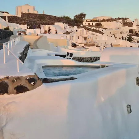 Kristy Cave House * Ía