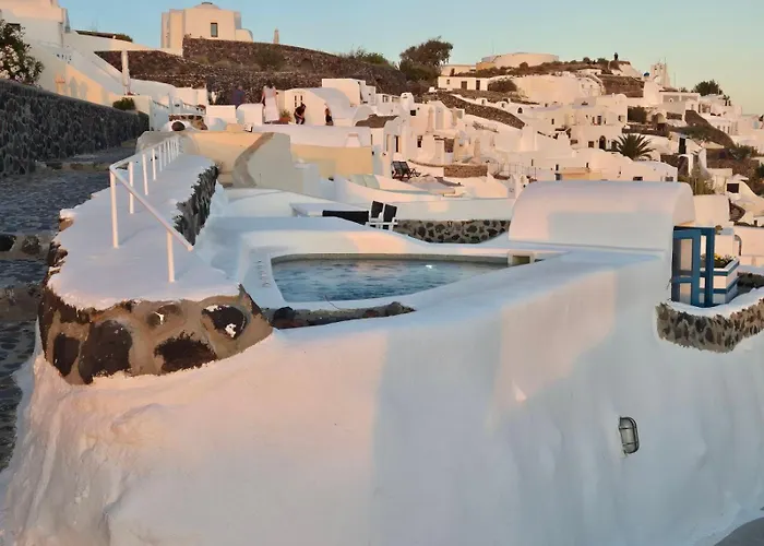 Kristy Cave House * Oia (Santorini)