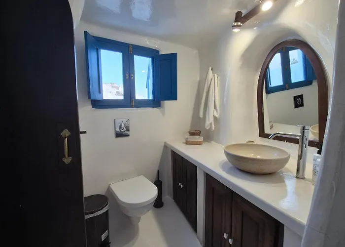 Kristy Cave House Villa *